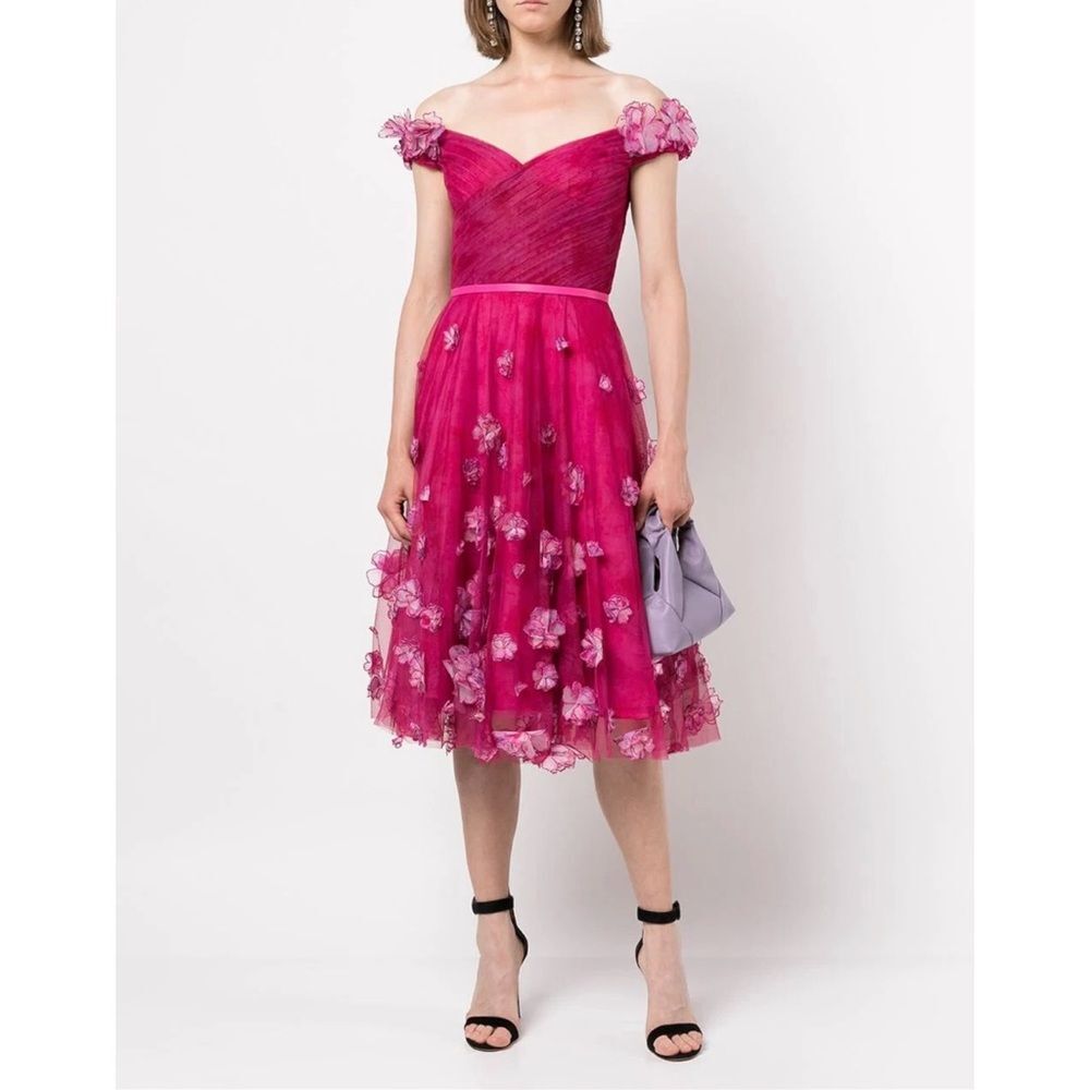 NWT Marchesa Tulle 3D Floral Appliqué Off the Shoulder Dress Fuchsia Size 0 $695